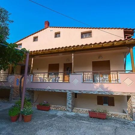 Apartment Aspa Koinira